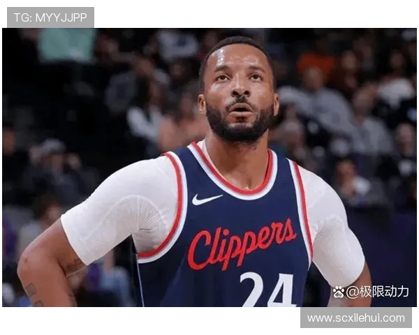 2012年NBA季后赛经典对决灰熊与快船的激烈较量与历史回顾